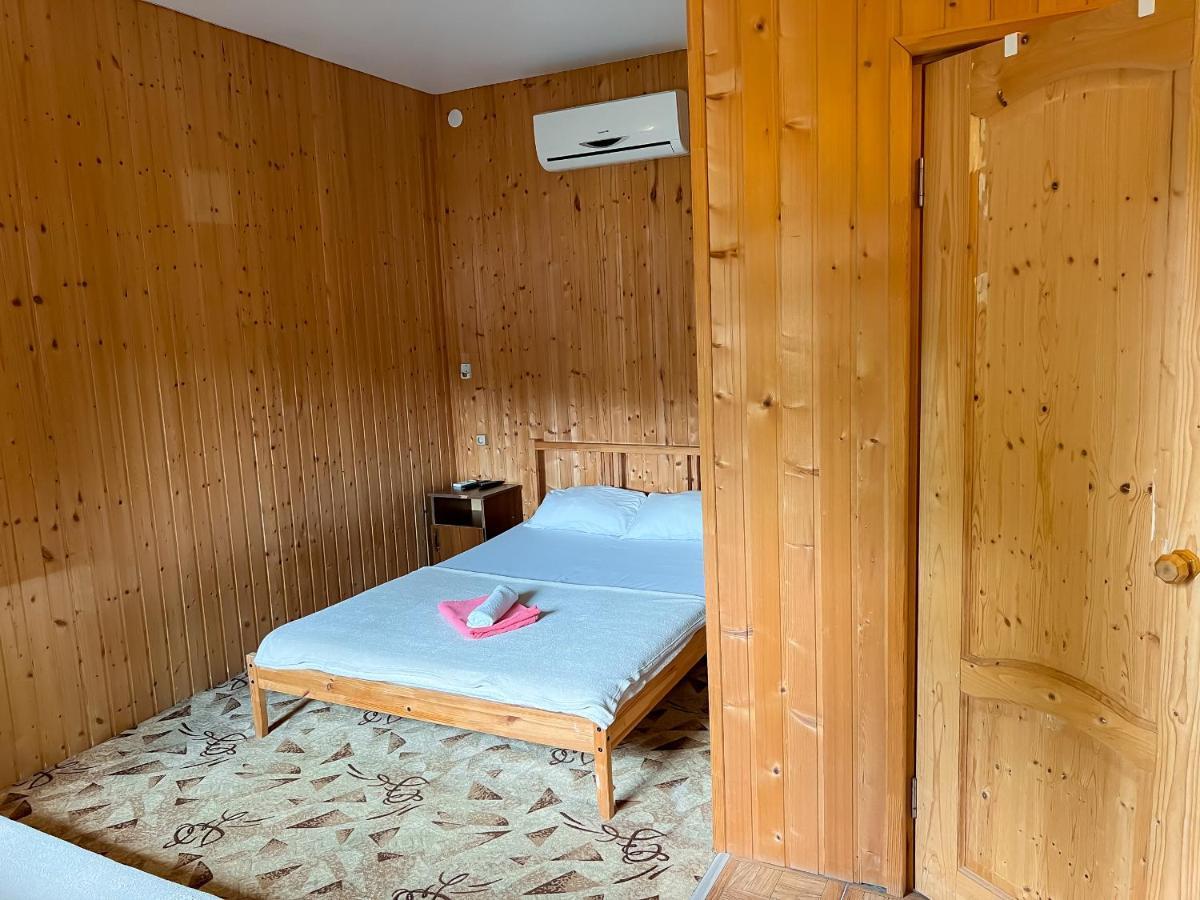 Шале У Моря Tsandrypsh Exterior foto
